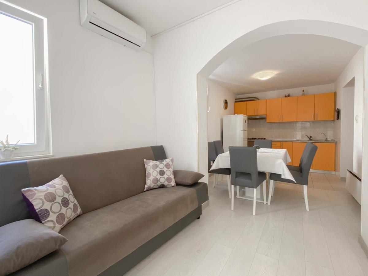 Apartment Dado Makarska Exterior photo