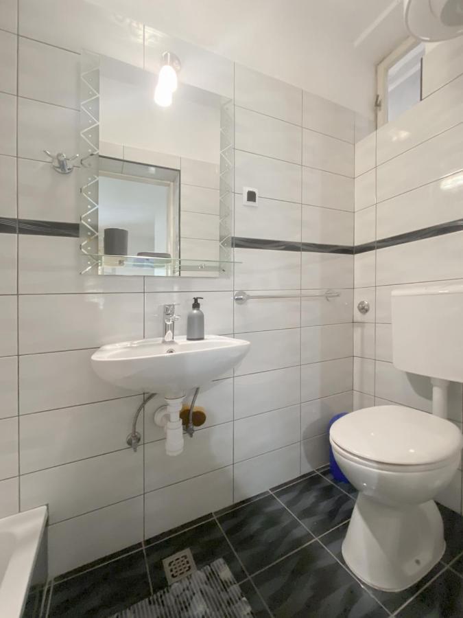 Apartment Dado Makarska Exterior photo