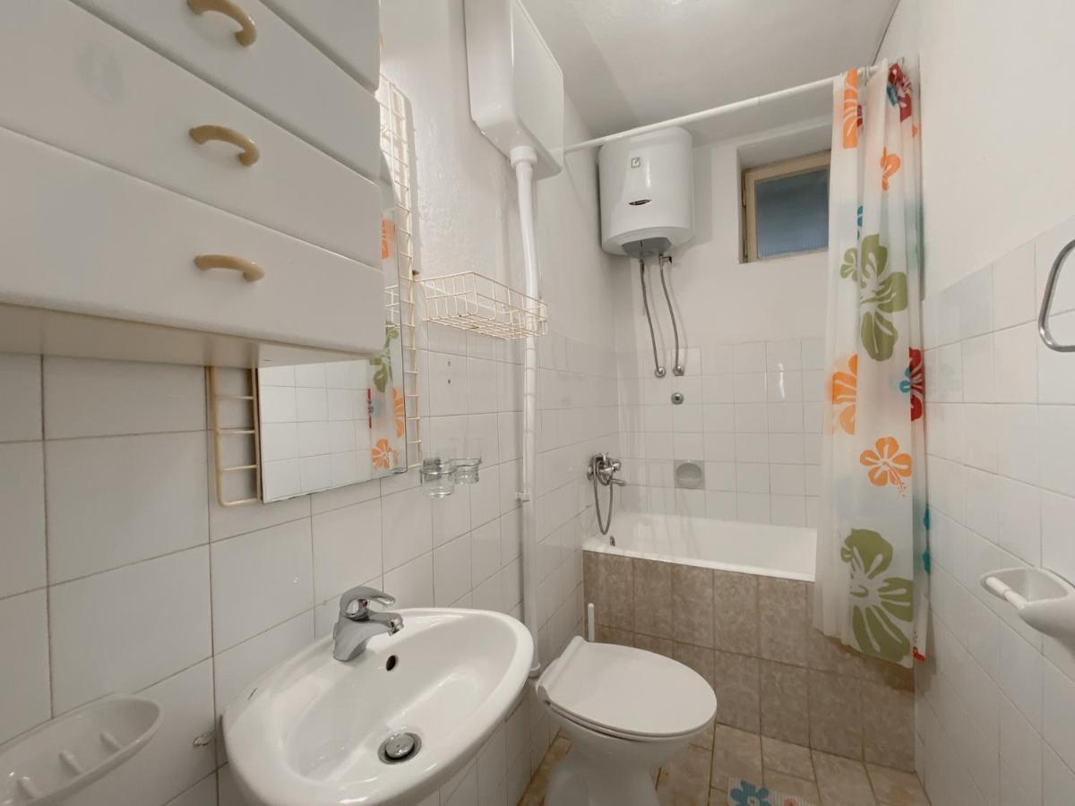 Apartment Dado Makarska Exterior photo